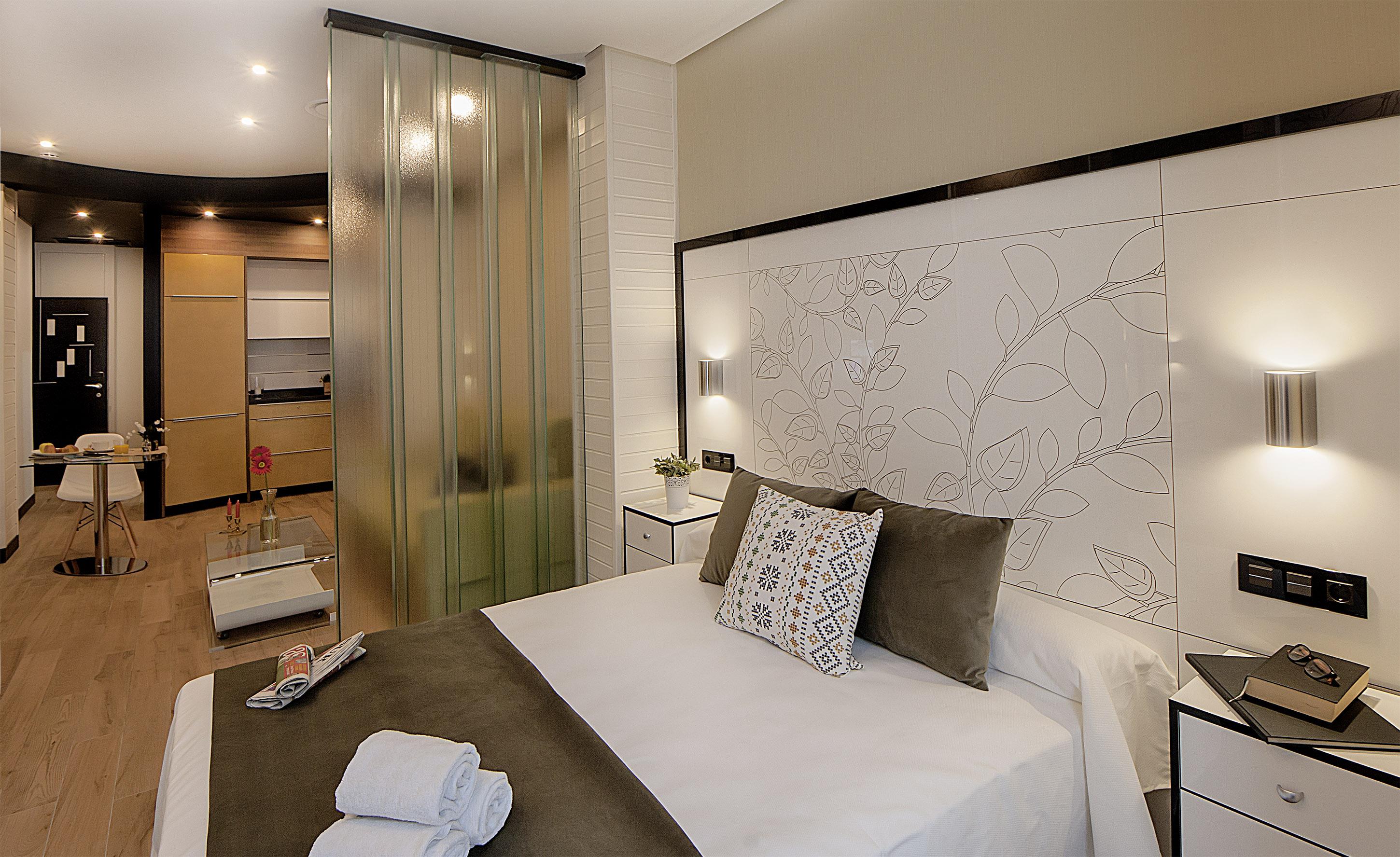 Apartamentos Suites Oficentro Deluxe Малага Экстерьер фото