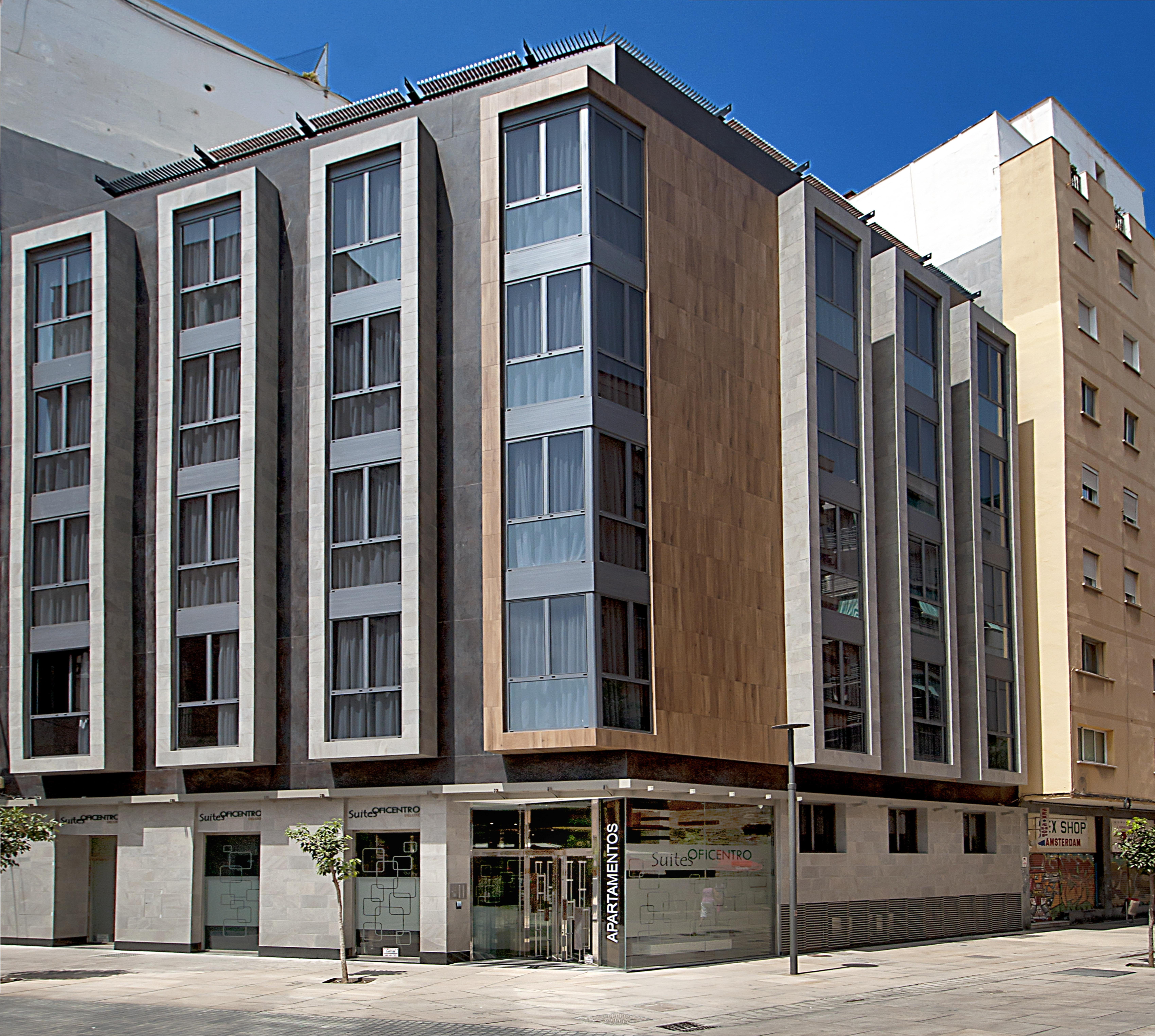 Apartamentos Suites Oficentro Deluxe Малага Экстерьер фото